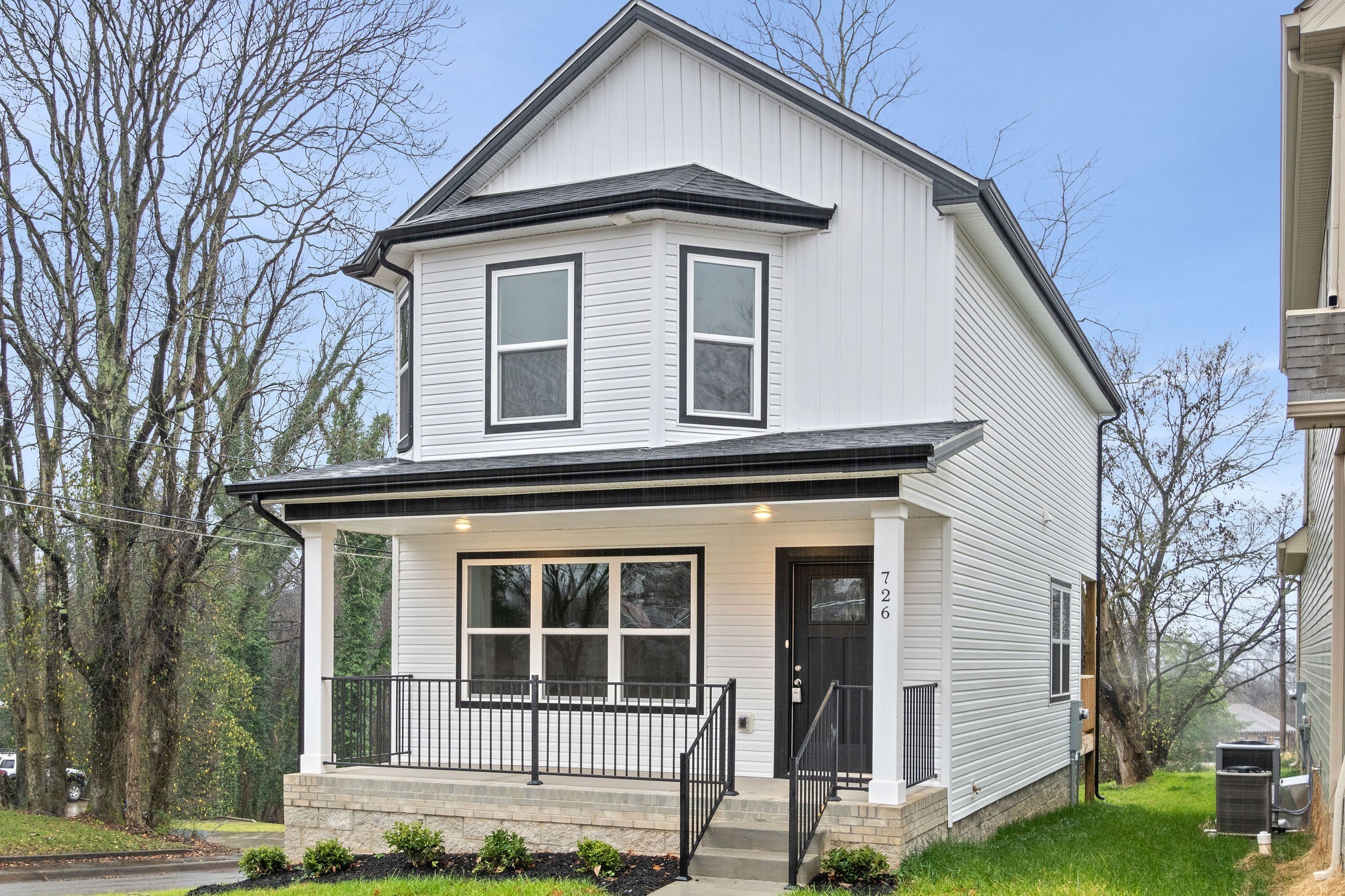 726 Perkins Avenue Property Photo 1