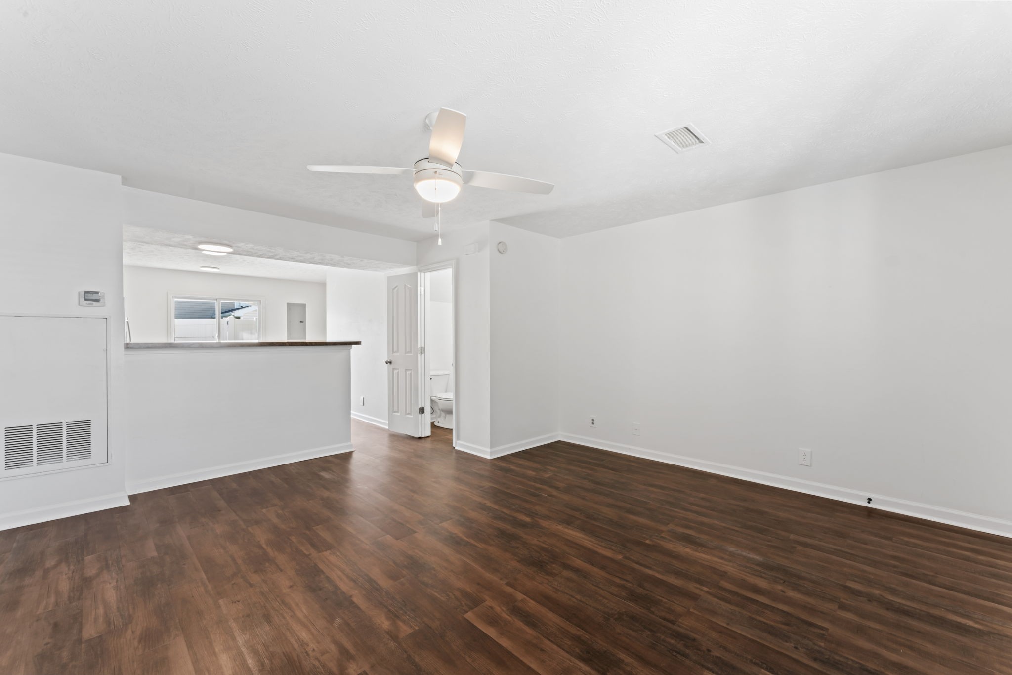1303 Vermont Ct Property Photo 6