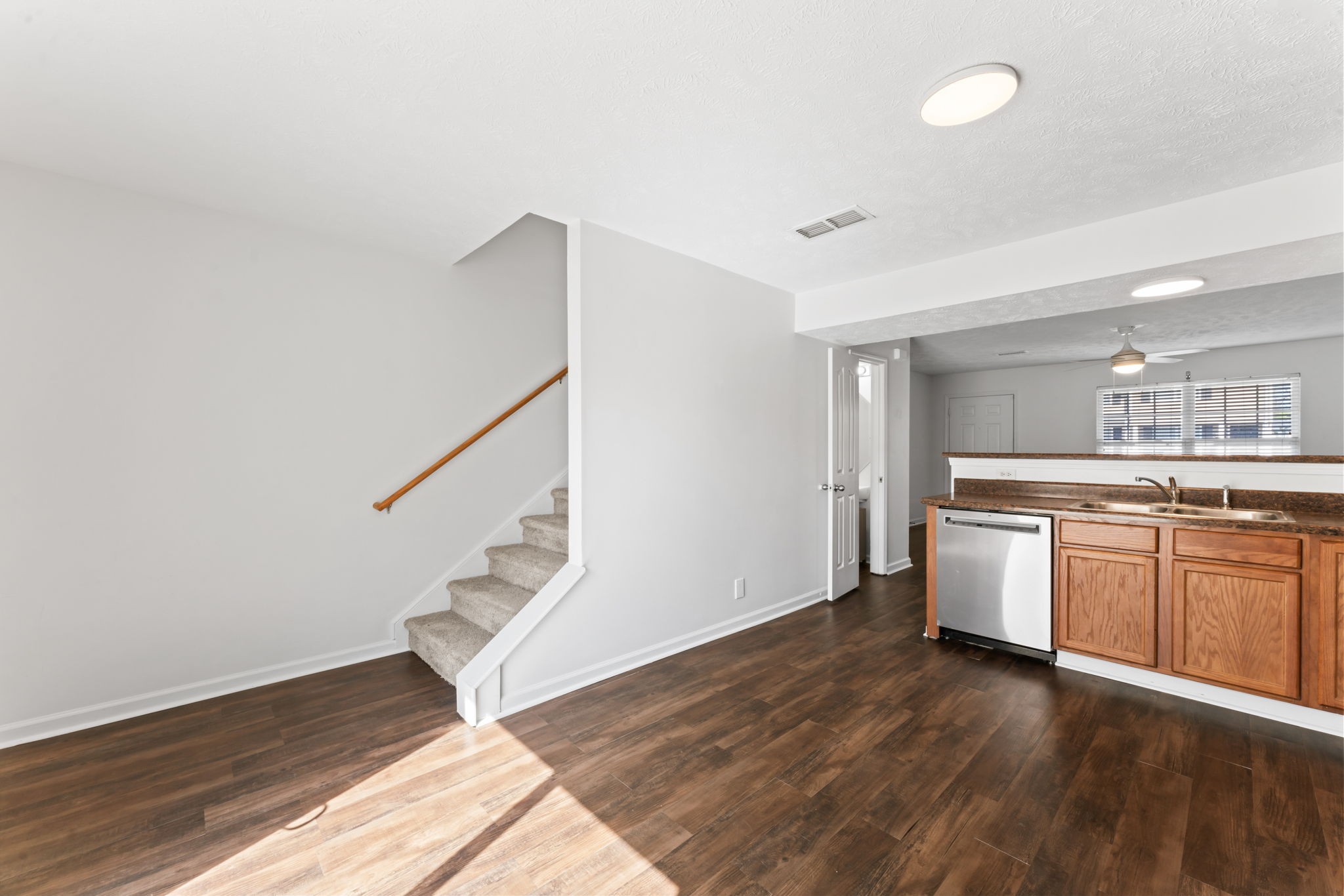 1303 Vermont Ct Property Photo 11
