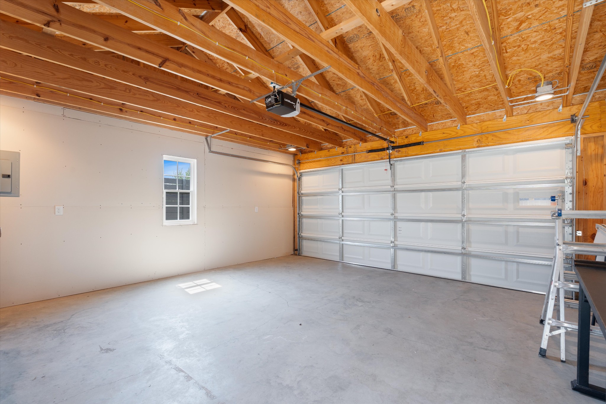 1825a 4th Ave, N Property Photo 42