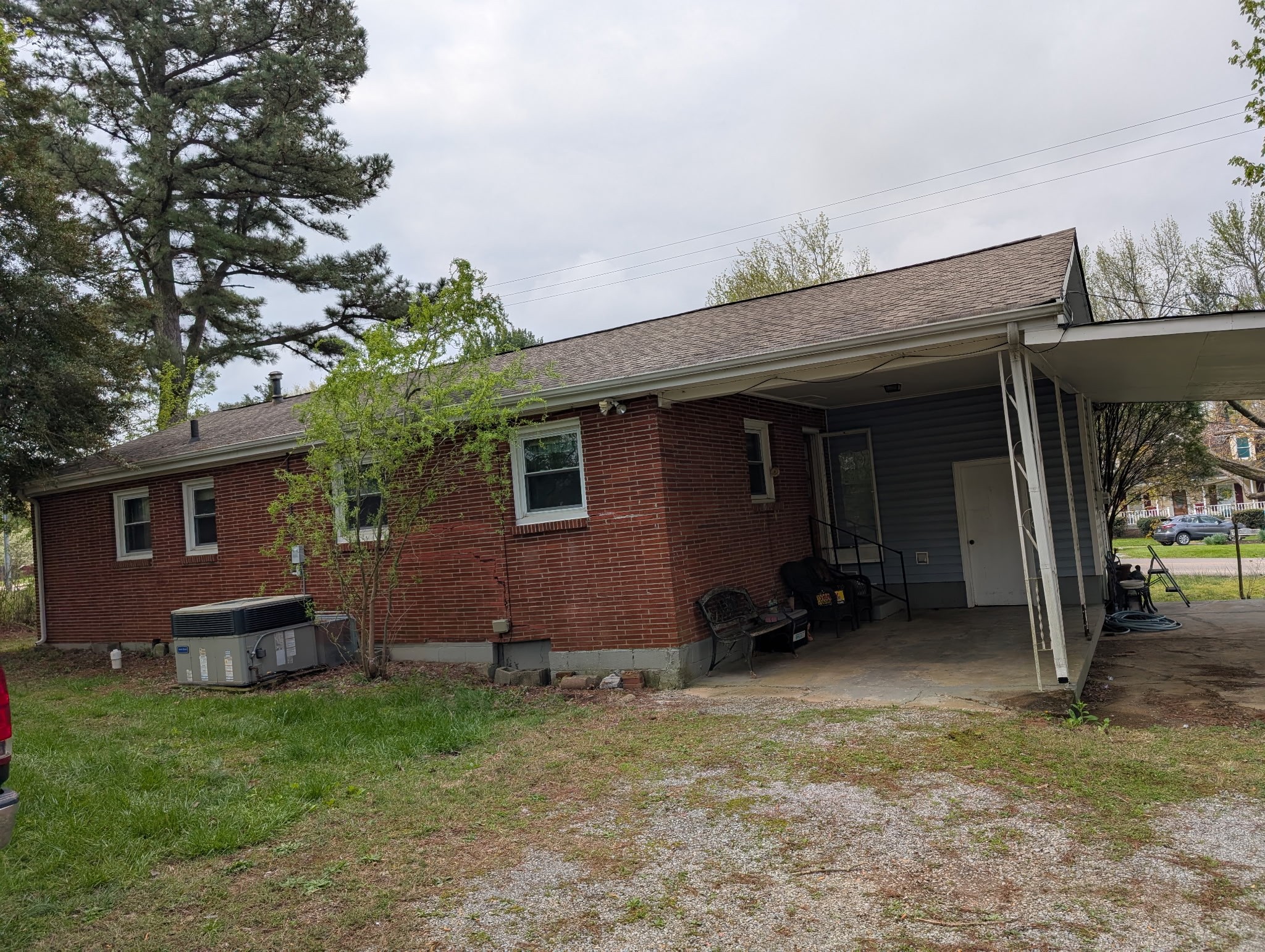 2017 Old Greenbrier Pike Property Photo 2