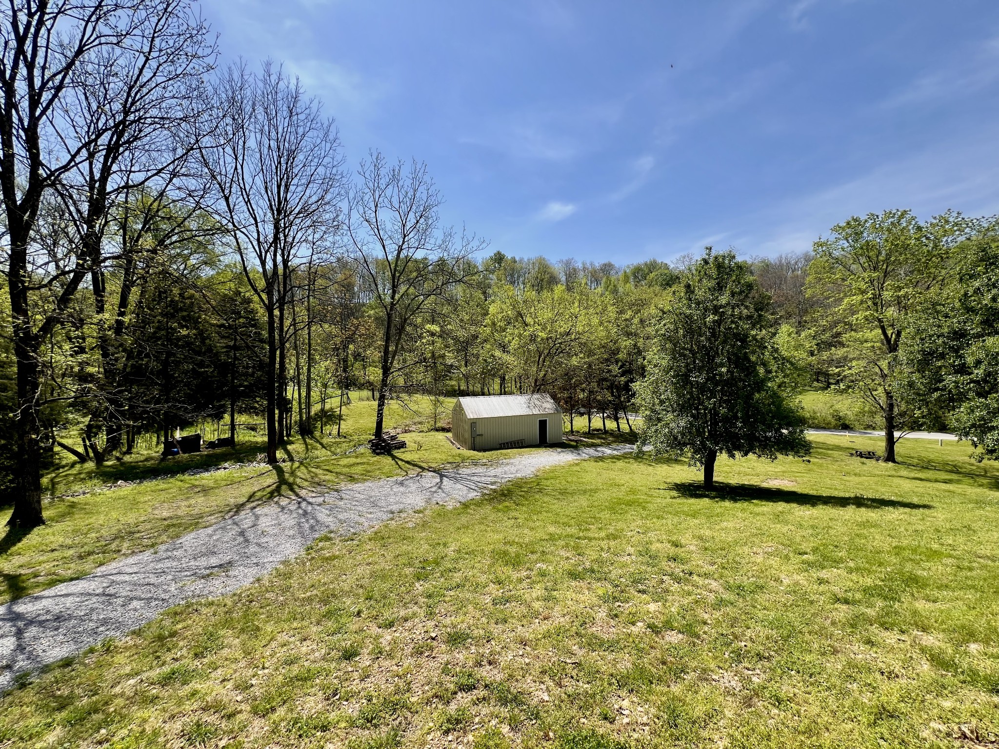 2184 Apple Hill Rd Property Photo 8