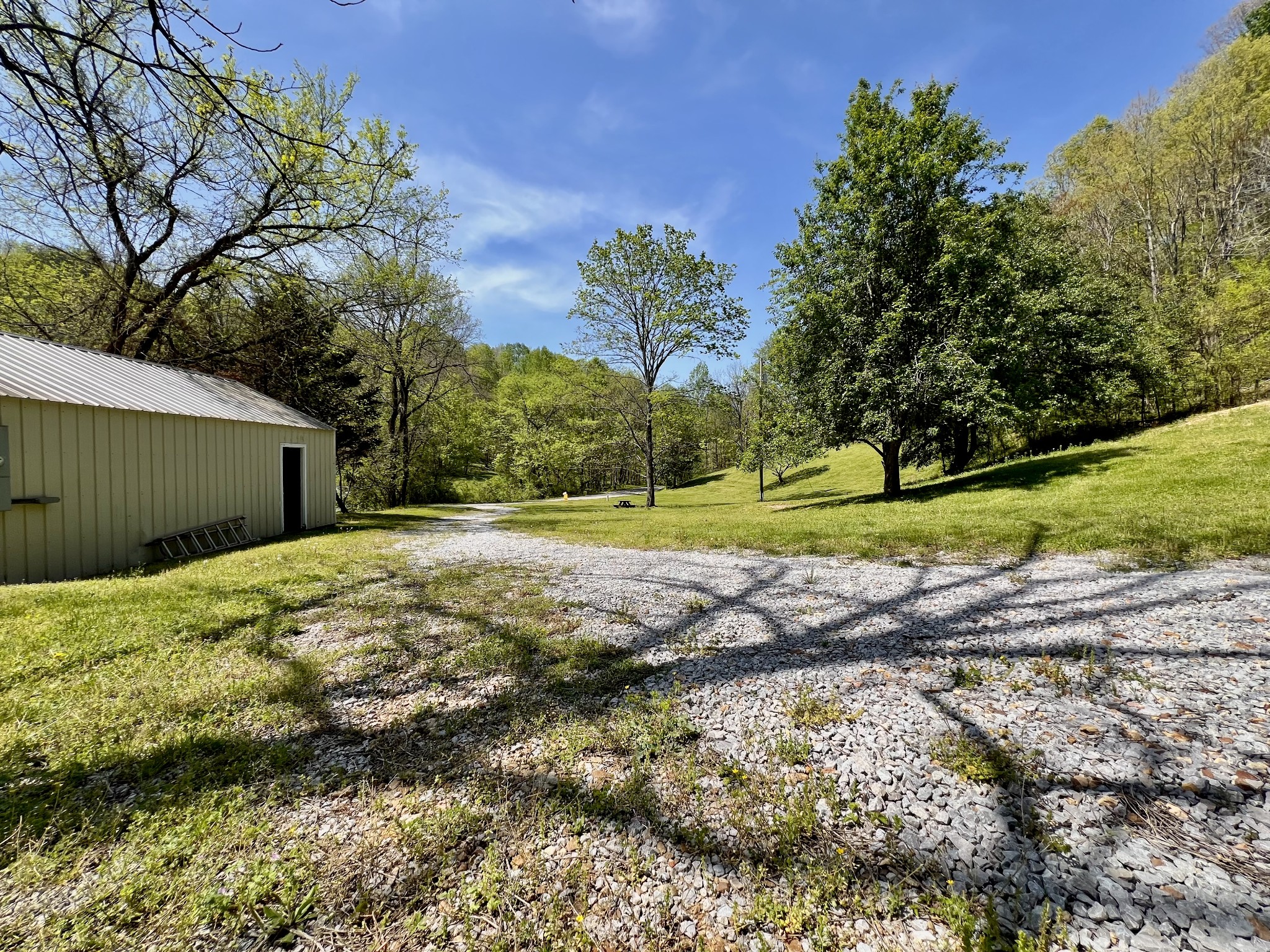 2184 Apple Hill Rd Property Photo 9