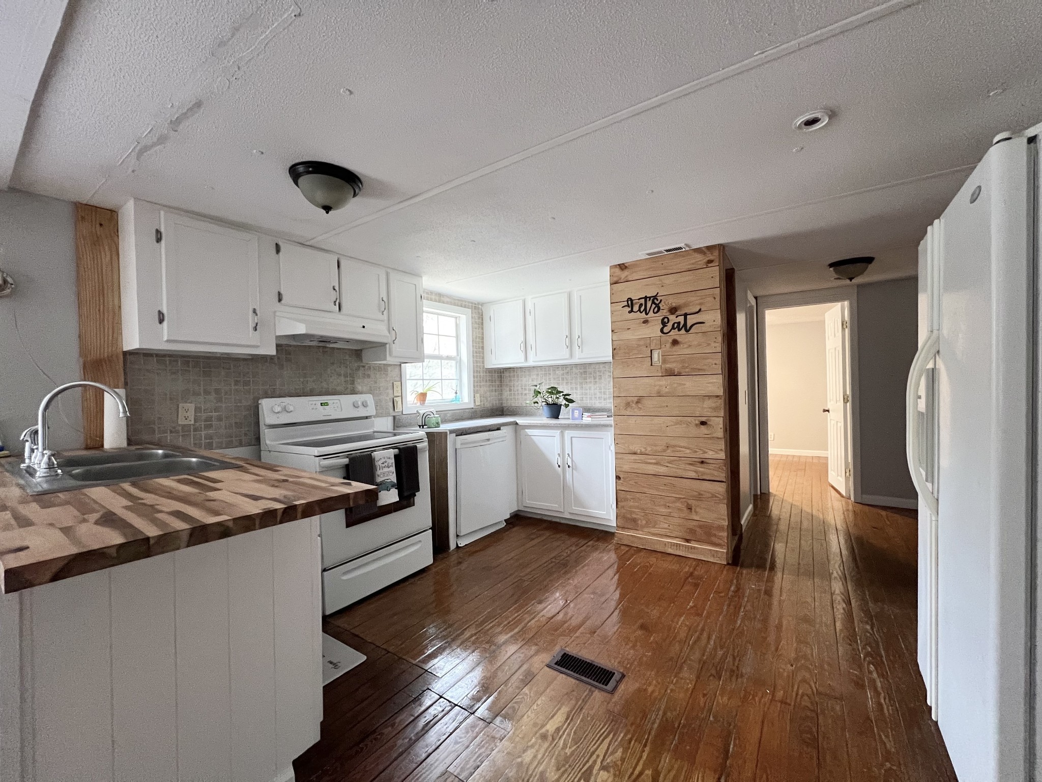 2184 Apple Hill Rd Property Photo 14