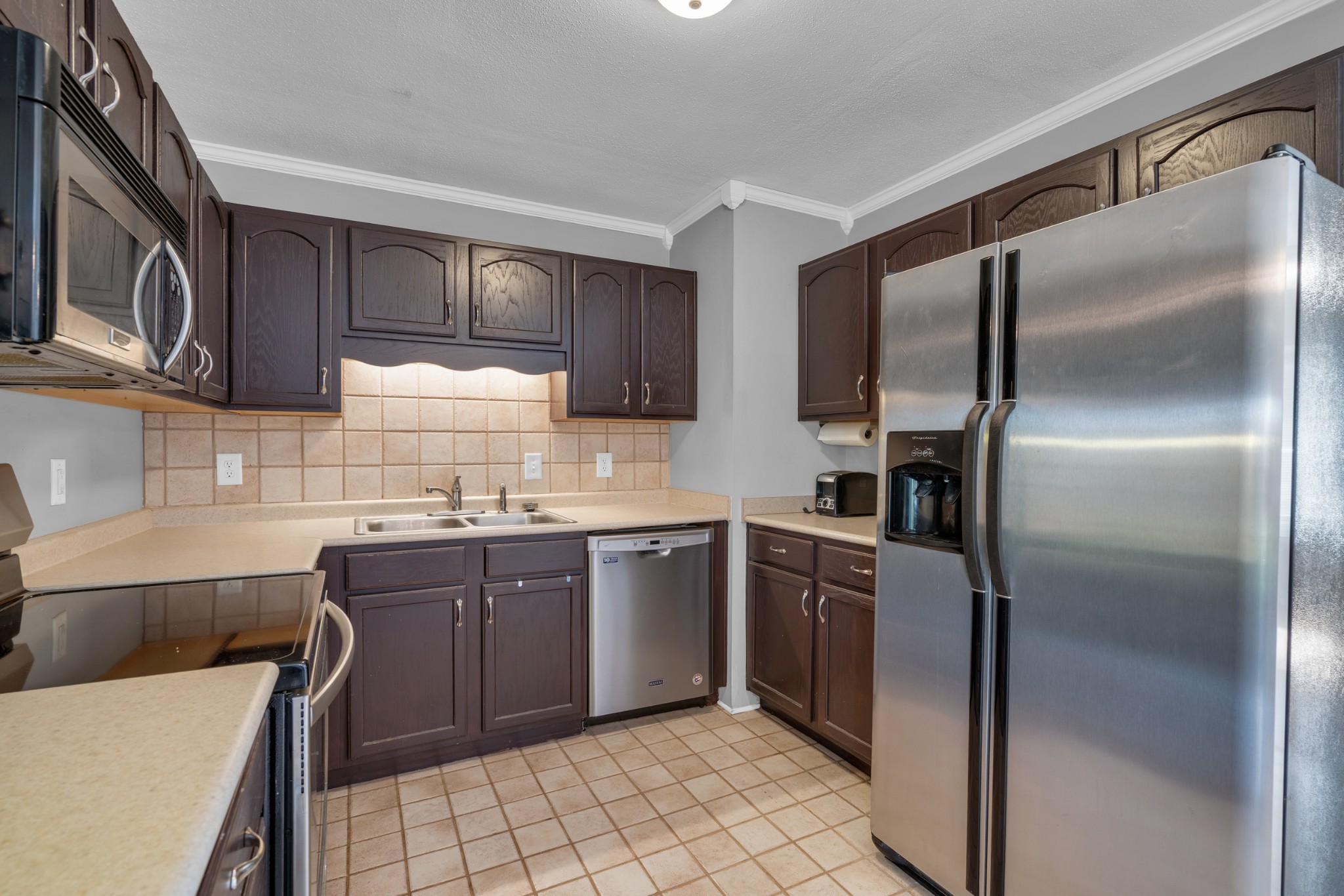 108 Peggy Dr Property Photo 7