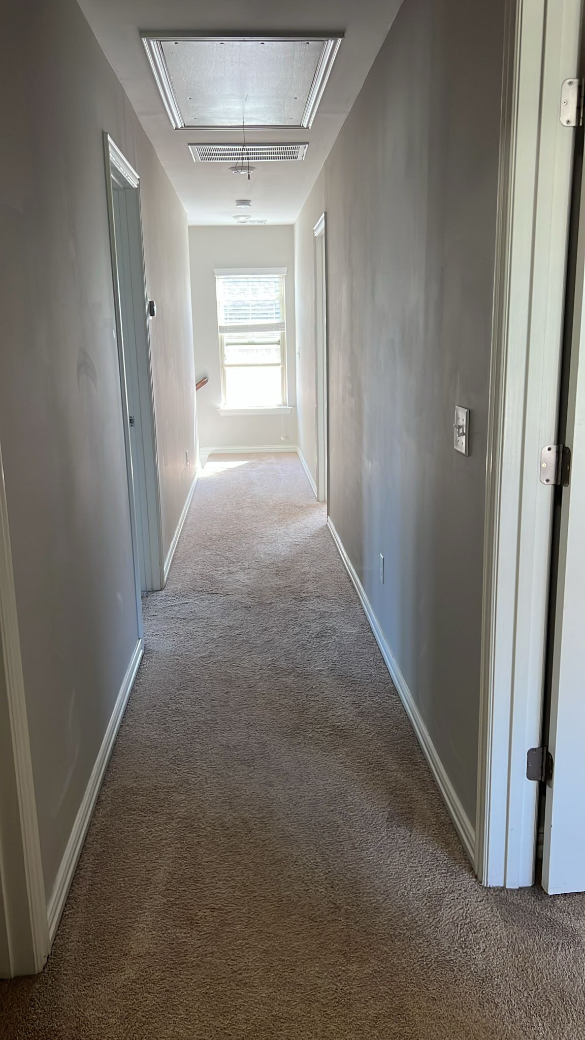 405 Blackthorn Ln Property Photo 7