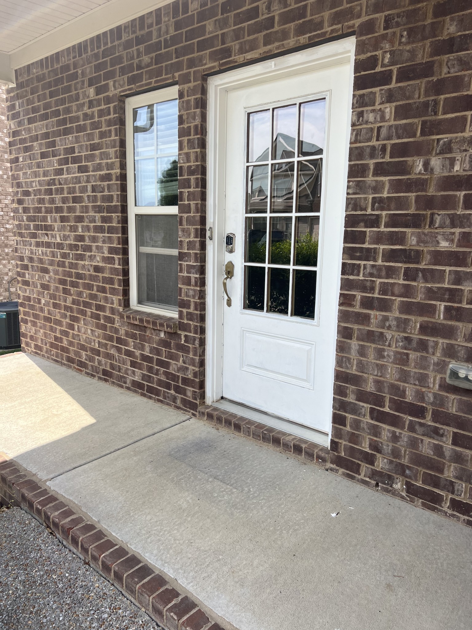 405 Blackthorn Ln Property Photo 14