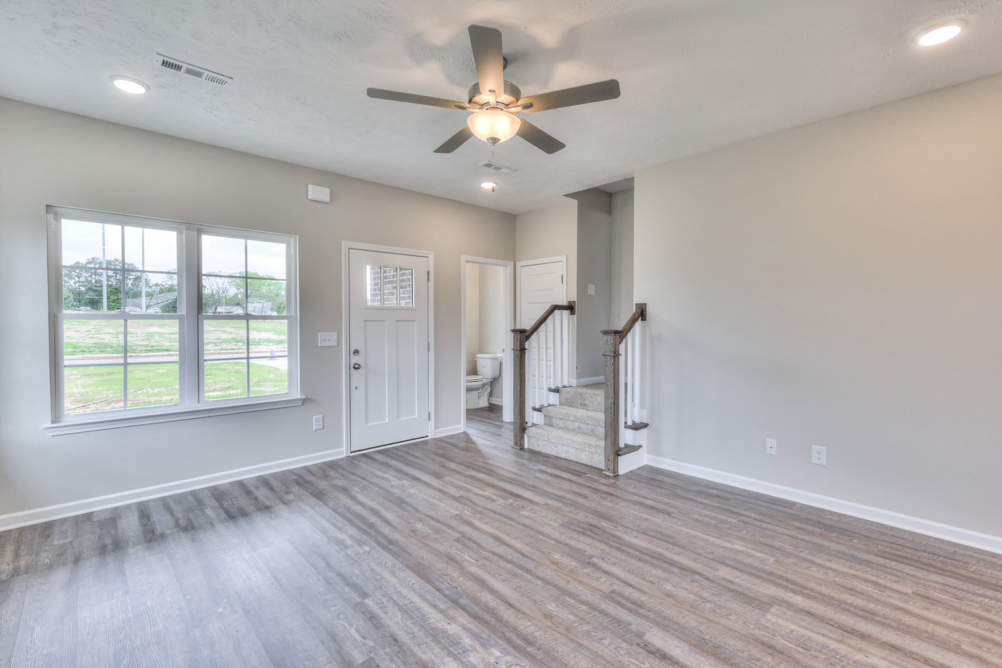 103 Bartow St Property Photo 6