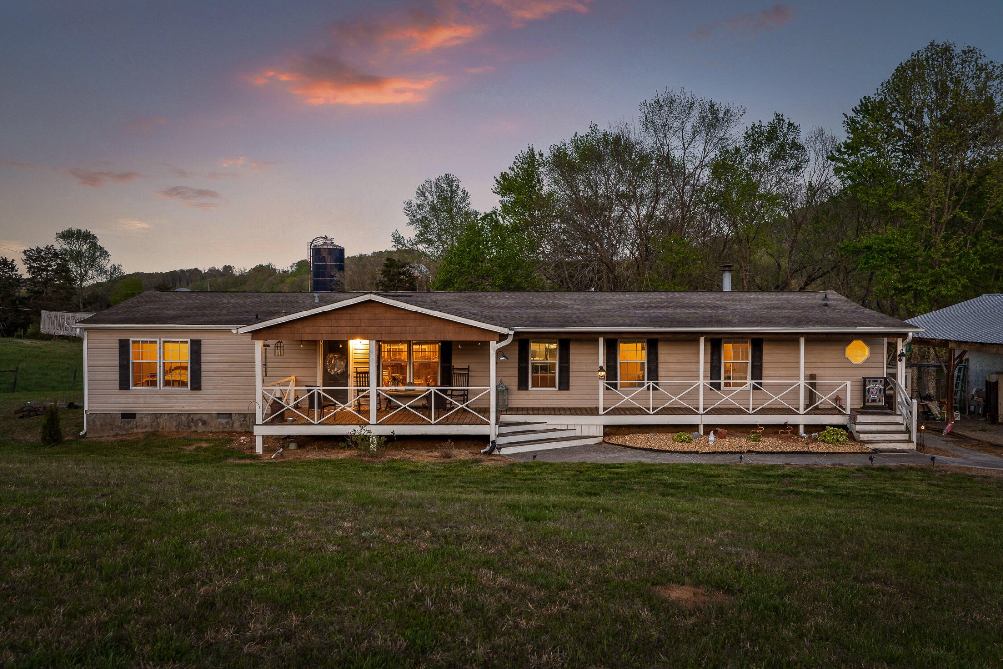 Roane County County Real Estate Listings Main Image