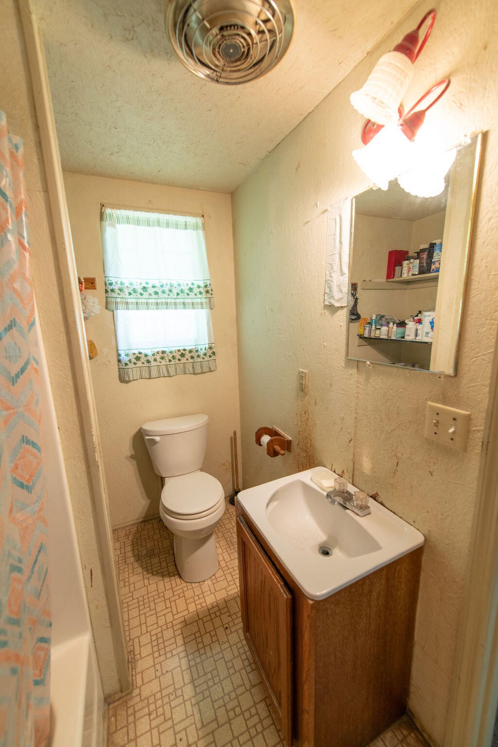 176 Water Lane, Nw Property Photo 12