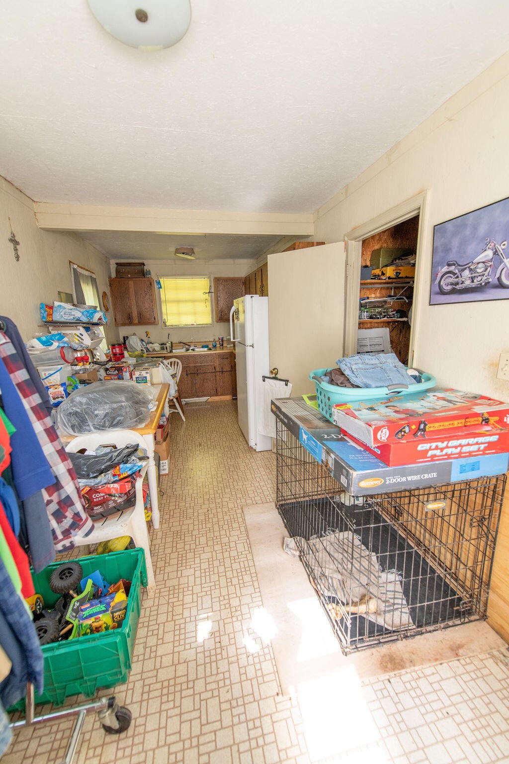 176 Water Lane, Nw Property Photo 14