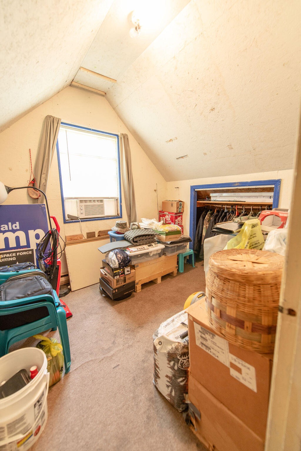 176 Water Lane, Nw Property Photo 17