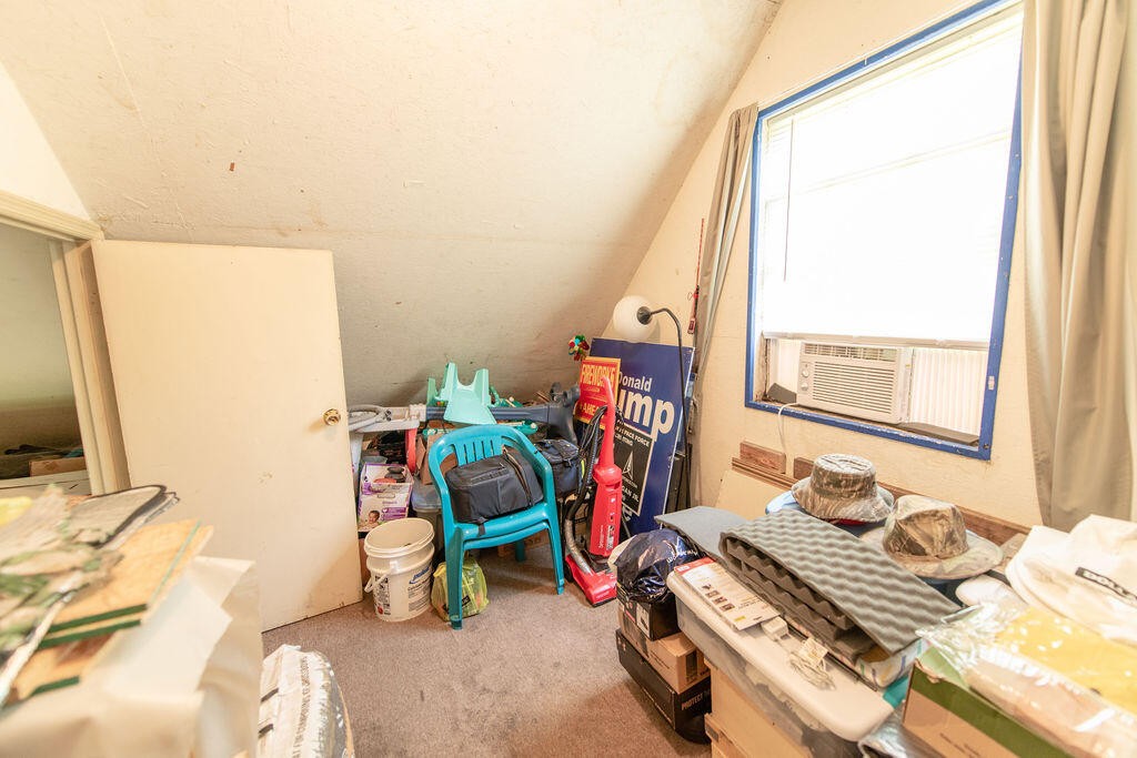 176 Water Lane, Nw Property Photo 18