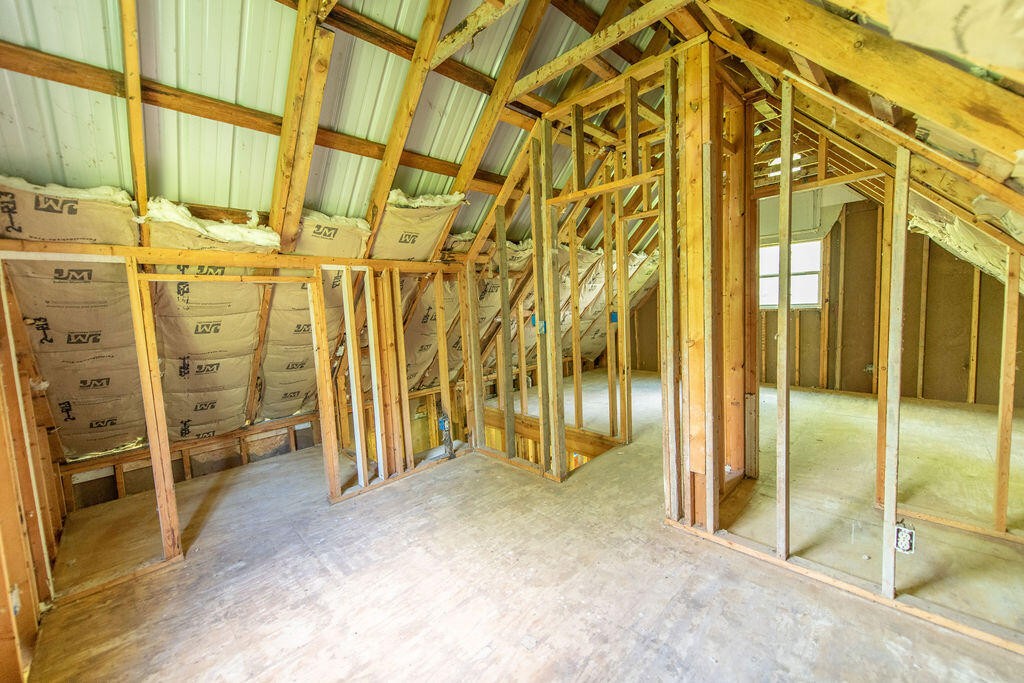 176 Water Lane, Nw Property Photo 32