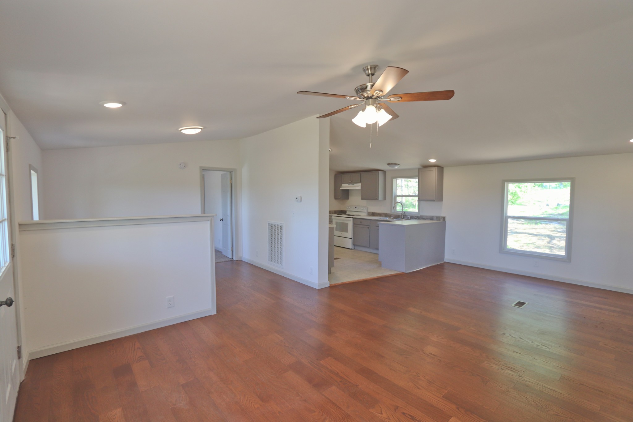 331 Whitefield Ln Property Photo 6