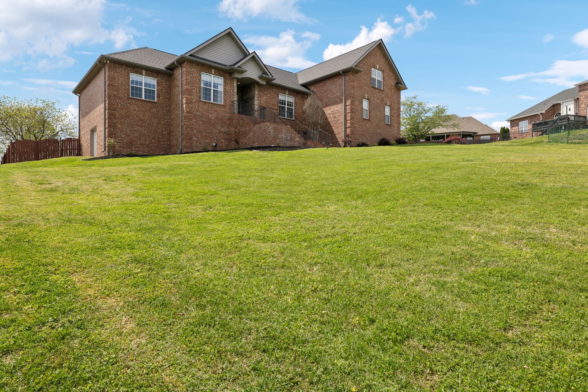 206 James Matthew Ln Property Photo 3
