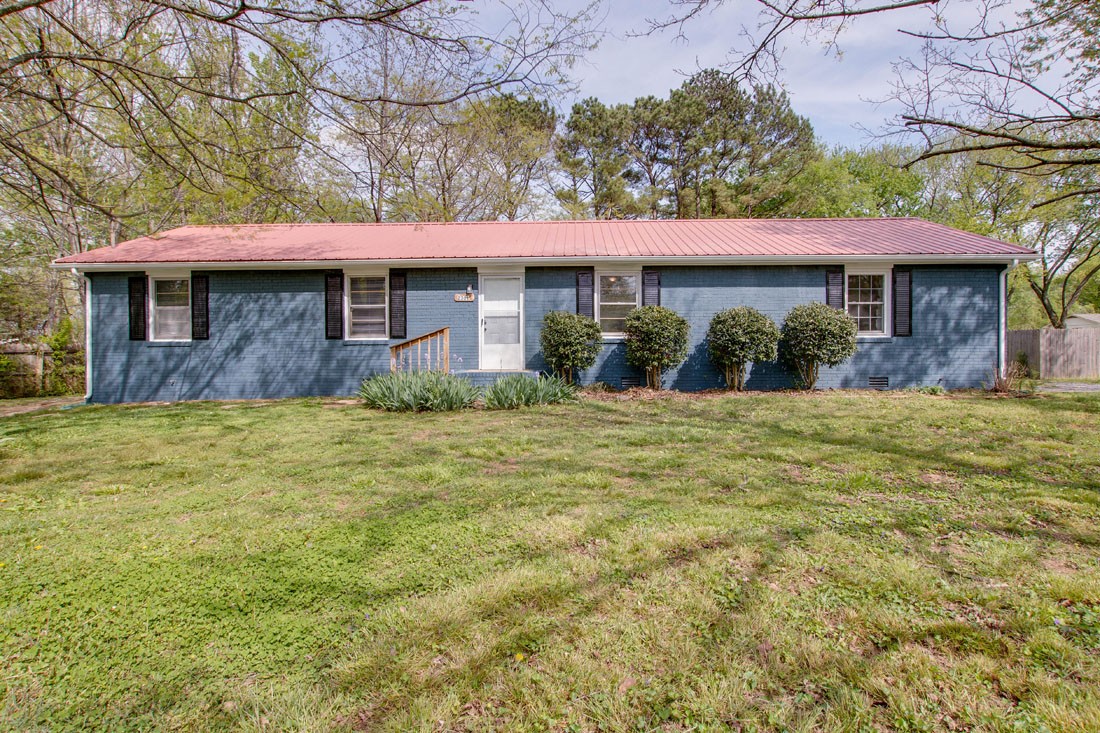 2301 Reidhurst Dr Property Photo 1