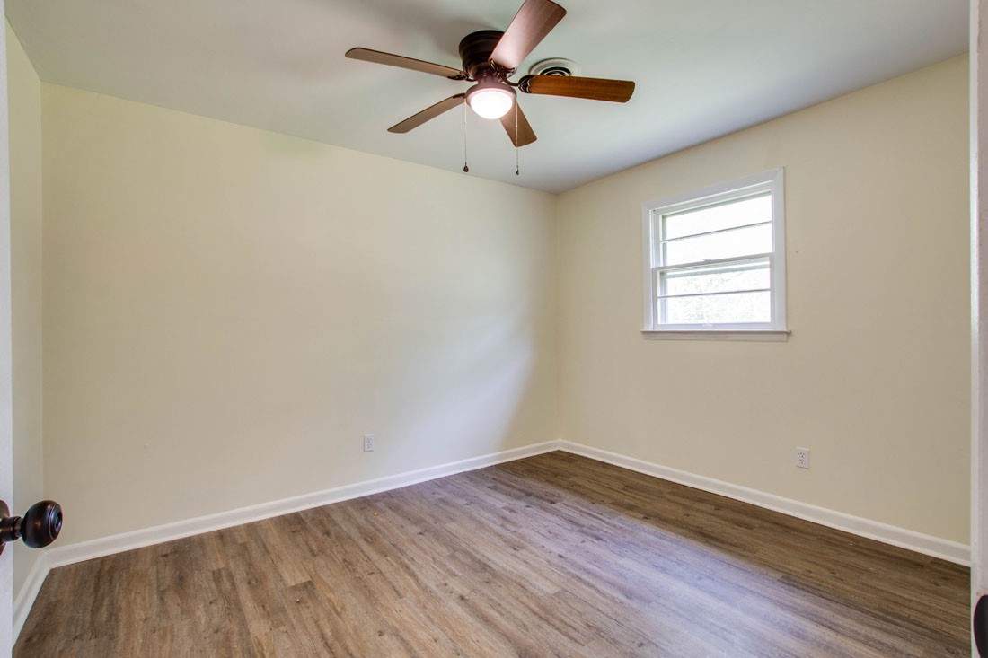 2301 Reidhurst Dr Property Photo 12