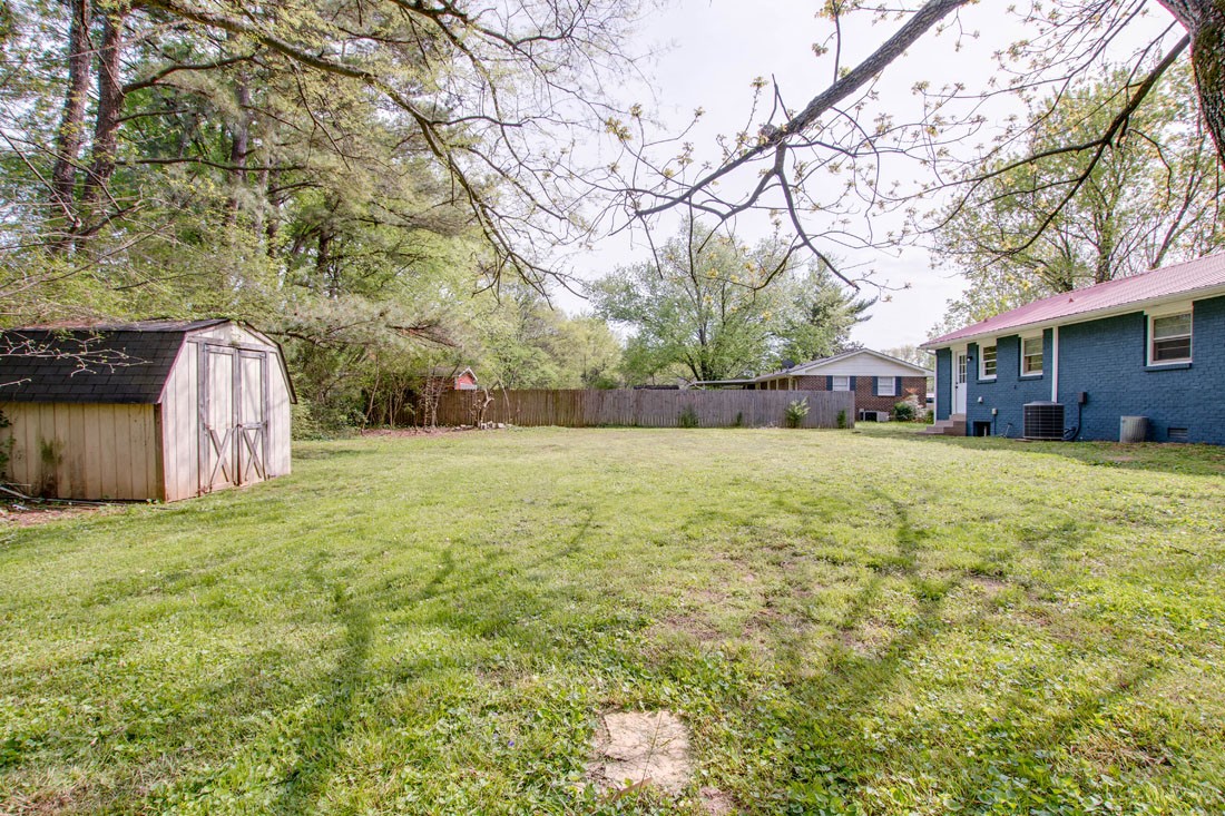 2301 Reidhurst Dr Property Photo 23