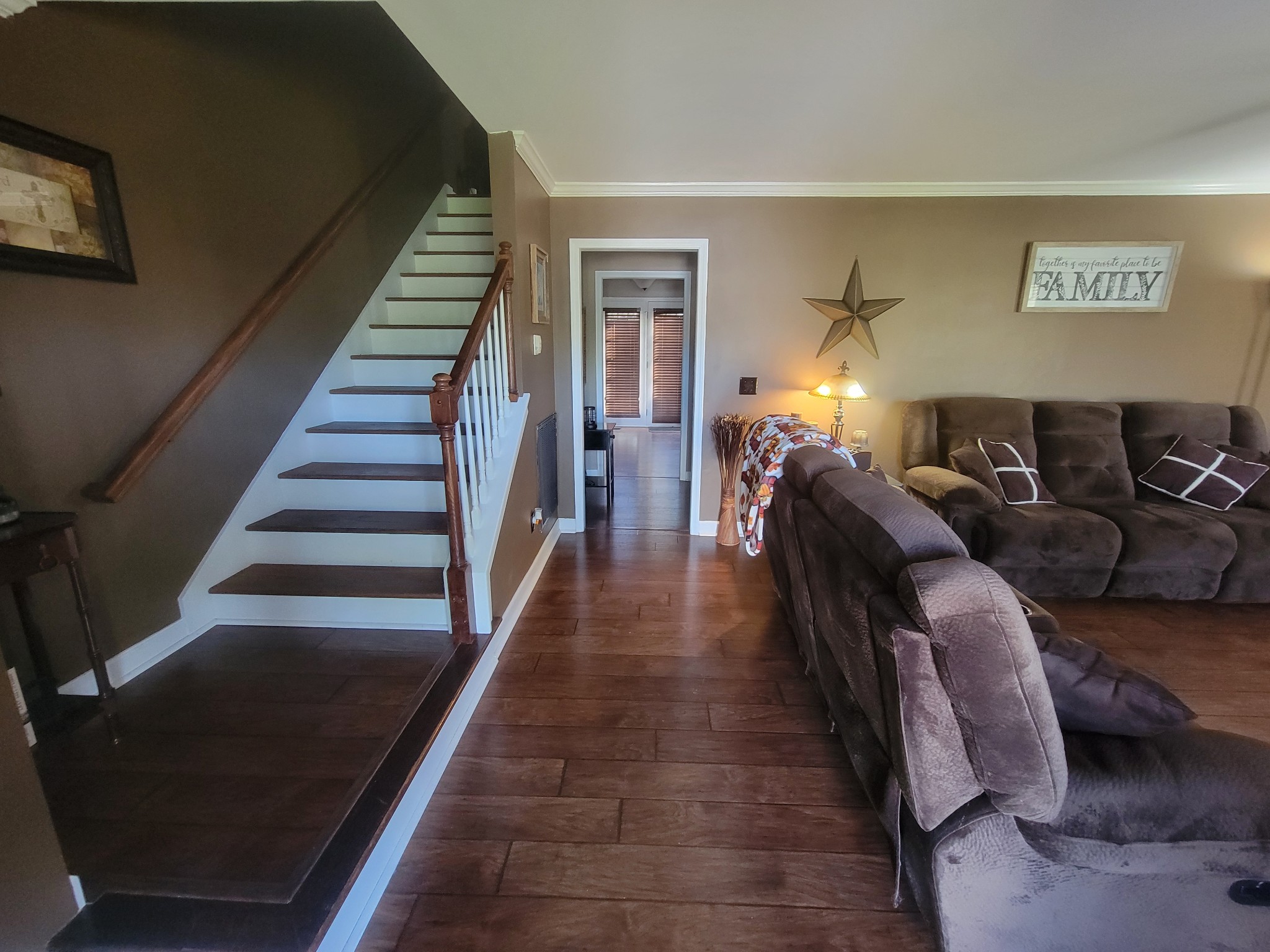 1325 Branchside Ct Property Photo 6