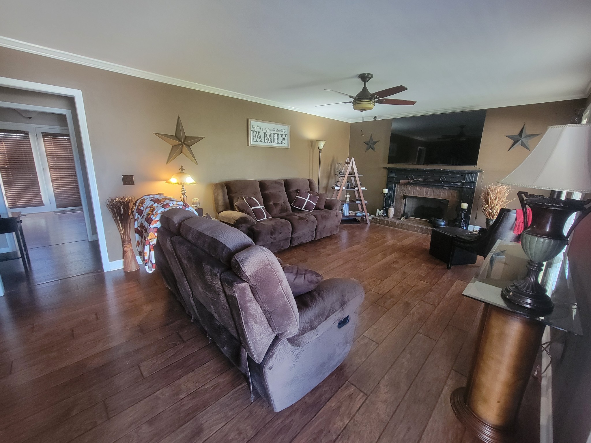 1325 Branchside Ct Property Photo 7