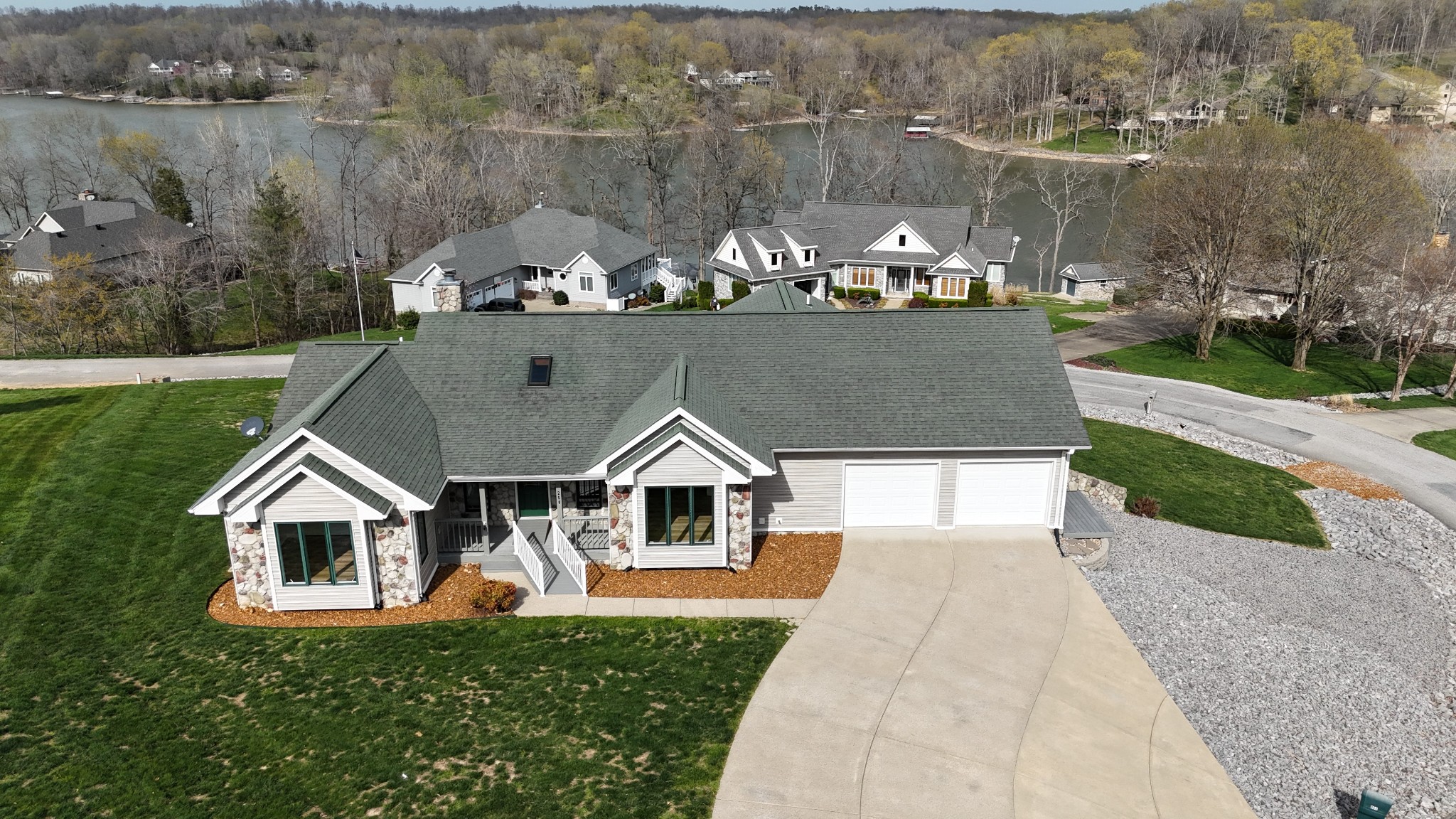 250 Sun Hill Cir Property Photo