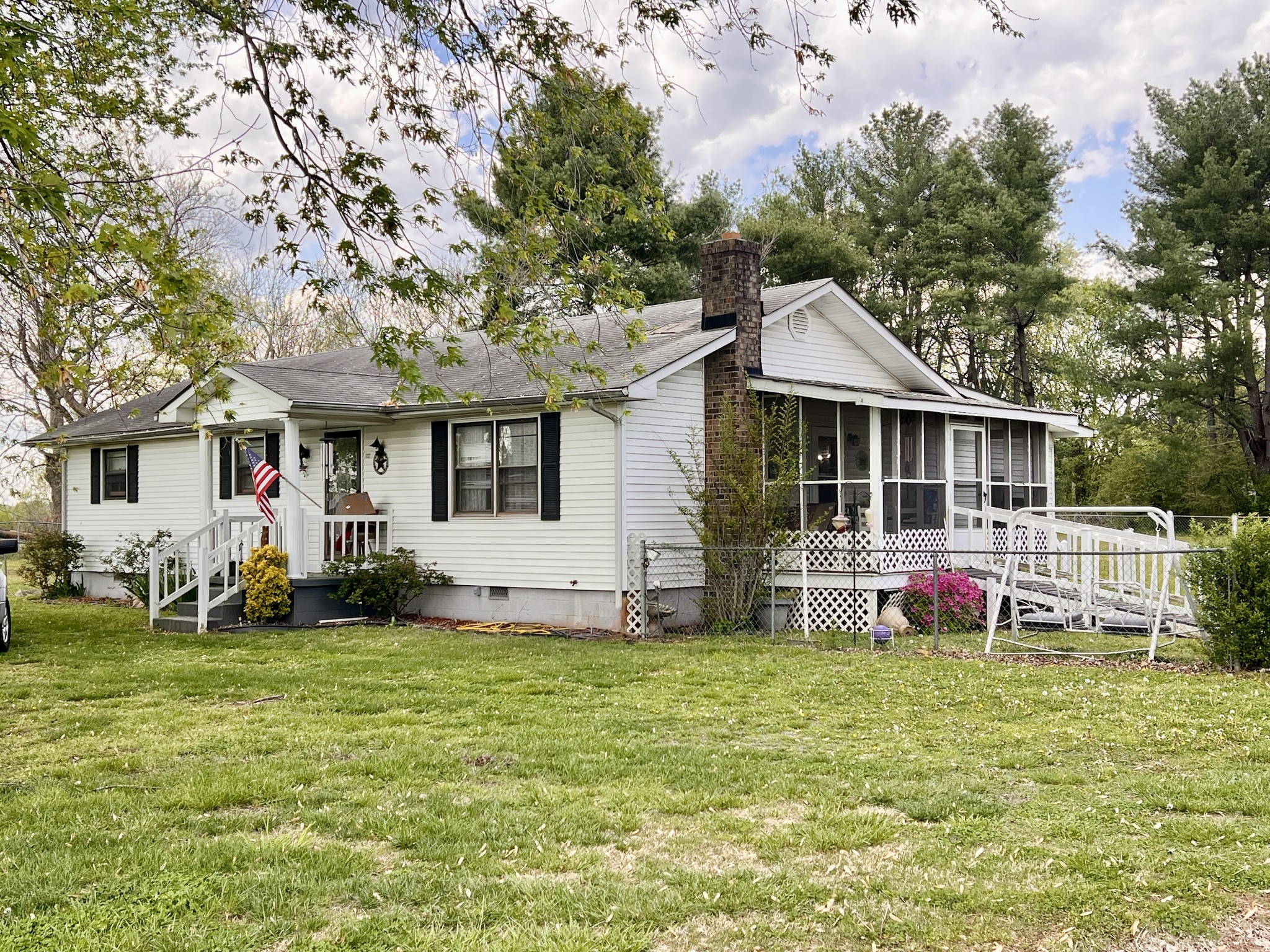 1112 Cumberland St Property Photo
