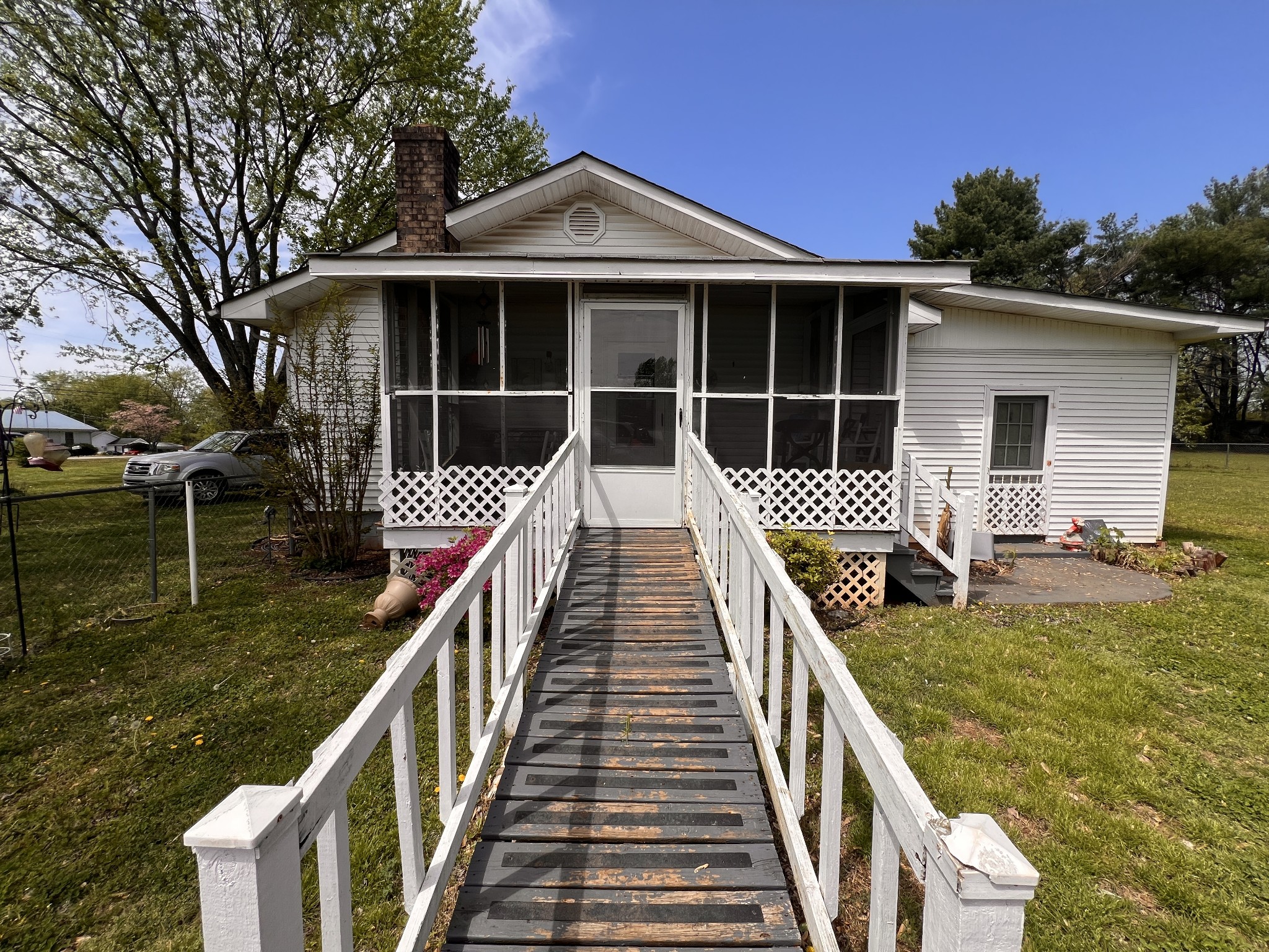 1112 Cumberland St Property Photo 33