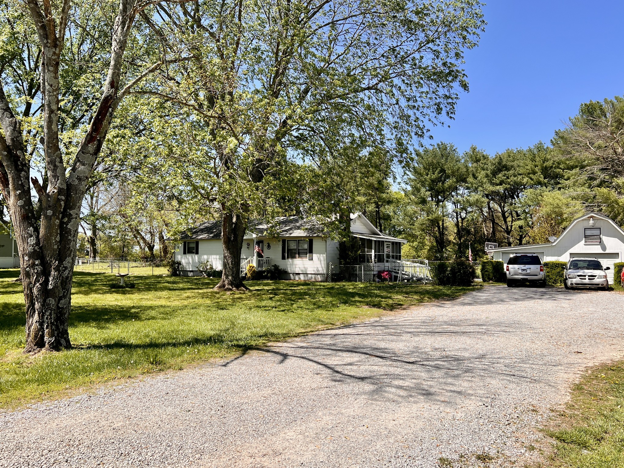 1112 Cumberland St Property Photo 50