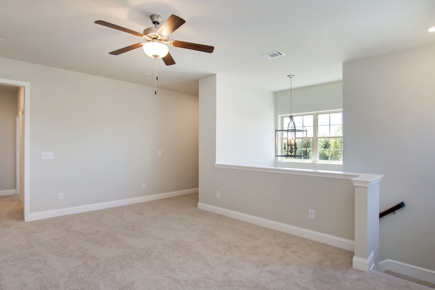 3027 Shandor Street Property Photo 20