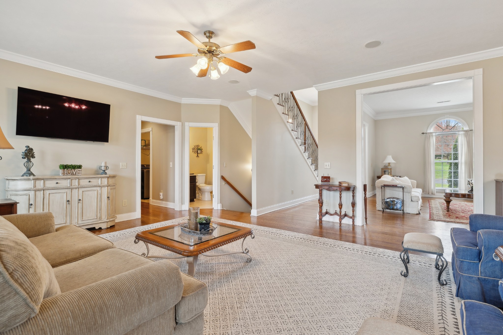 2108 Rodman Blvd Property Photo 10