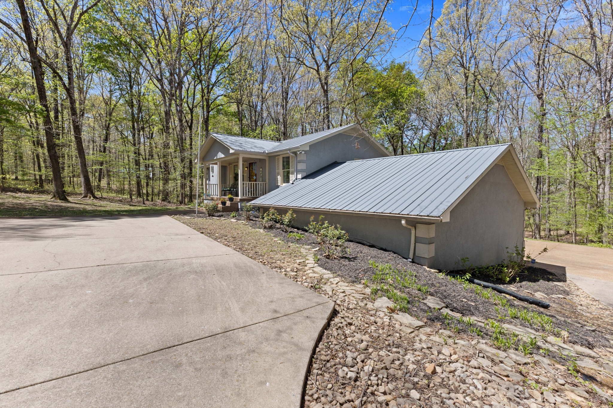7274 Kingston Rd Property Photo 37