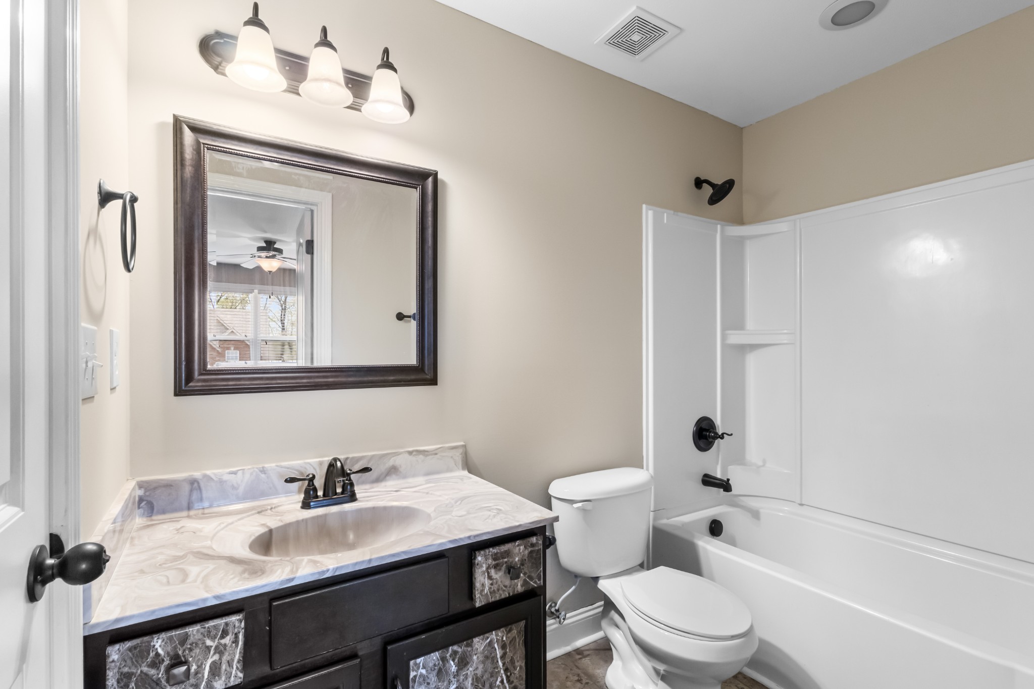 1685 Apache Way Property Photo 27