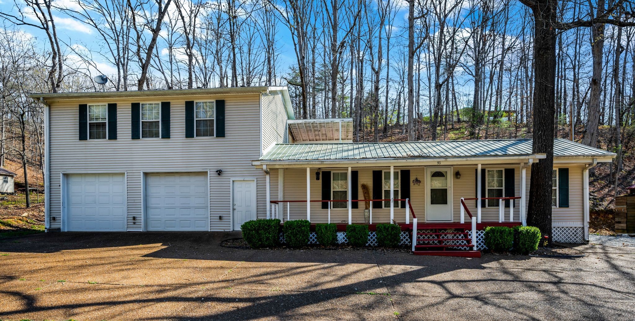 91 Collier Lane Property Photo