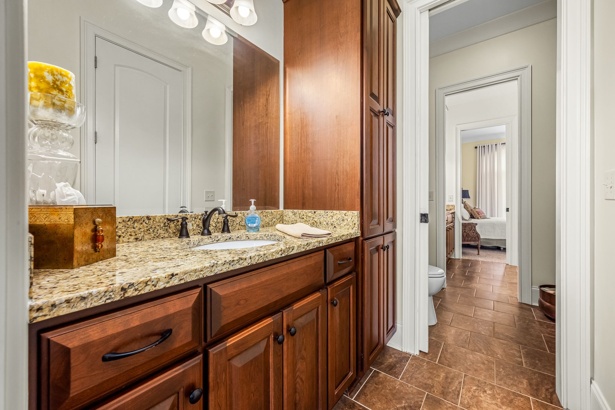 1001 Williams Street Property Photo 50