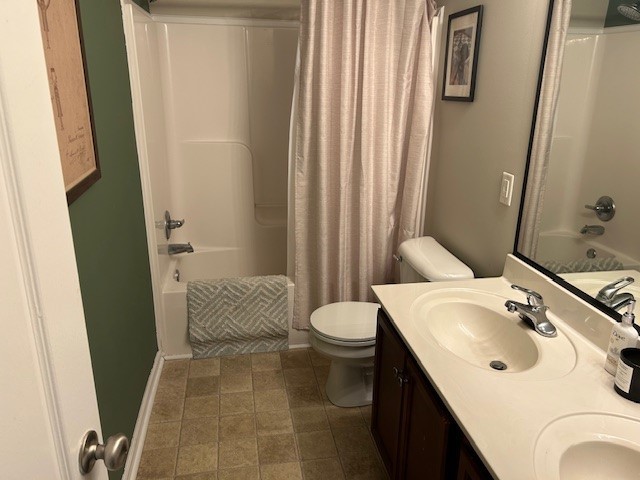 384 Andrew Dr Property Photo 13