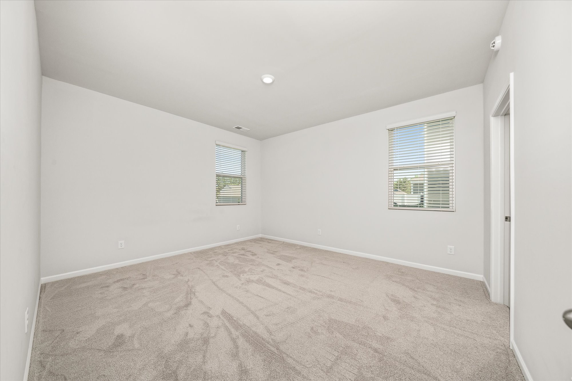 328 Oliver Way Property Photo 10