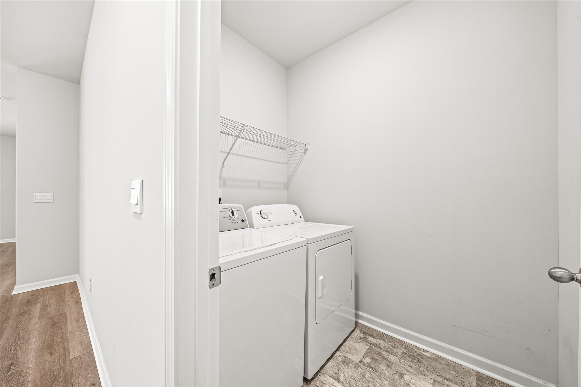 328 Oliver Way Property Photo 18