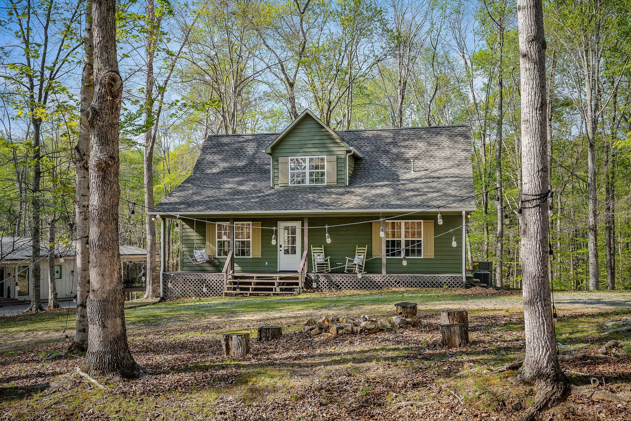 1219 Four Seasons Dr Property Photo 3