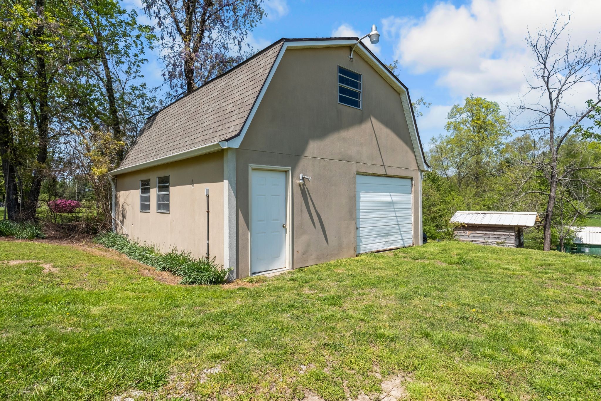 910 Crowder Rd Property Photo 33