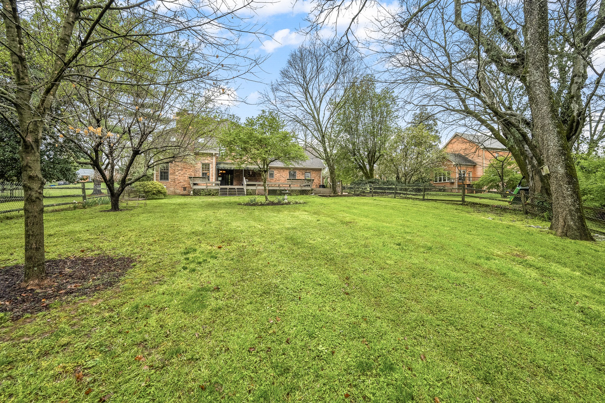 1010 Vista Cir Property Photo 26