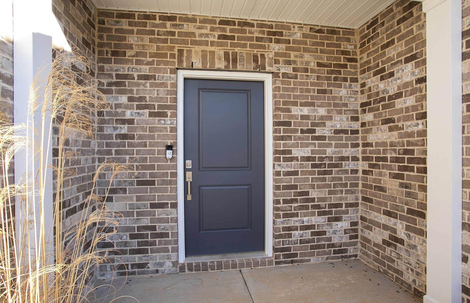 7147 Mapleside Lane Property Photo 6