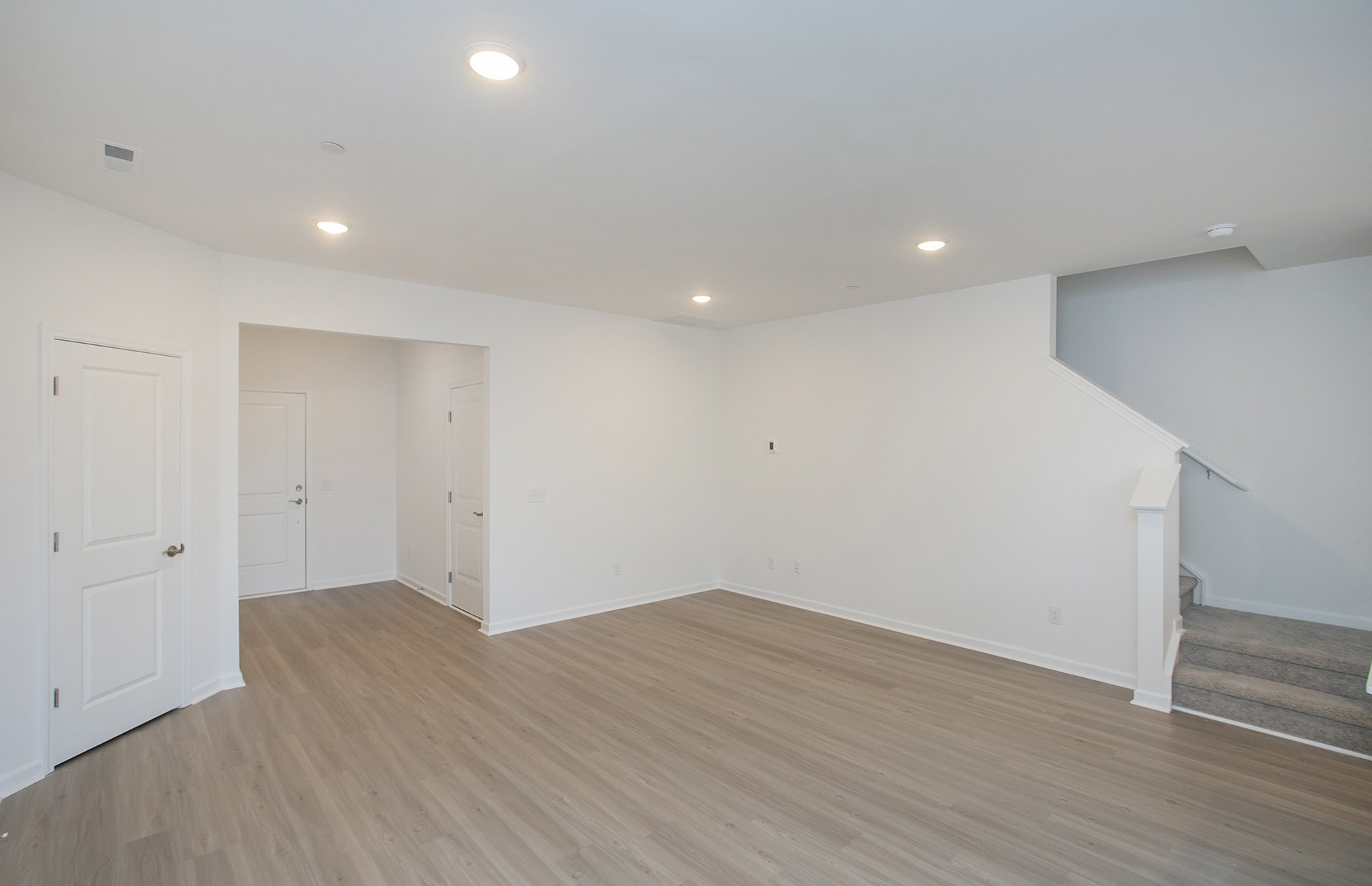7147 Mapleside Lane Property Photo 10