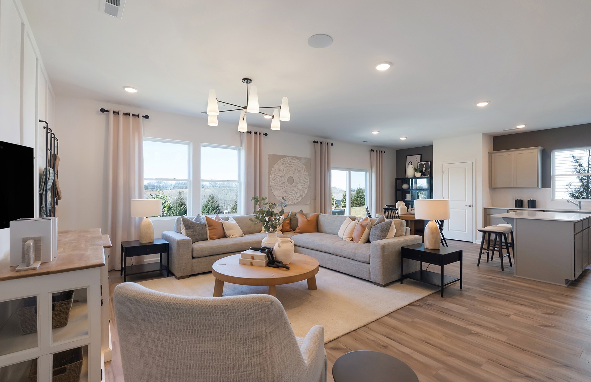 3286 Barrel Oak Pass Property Photo 6