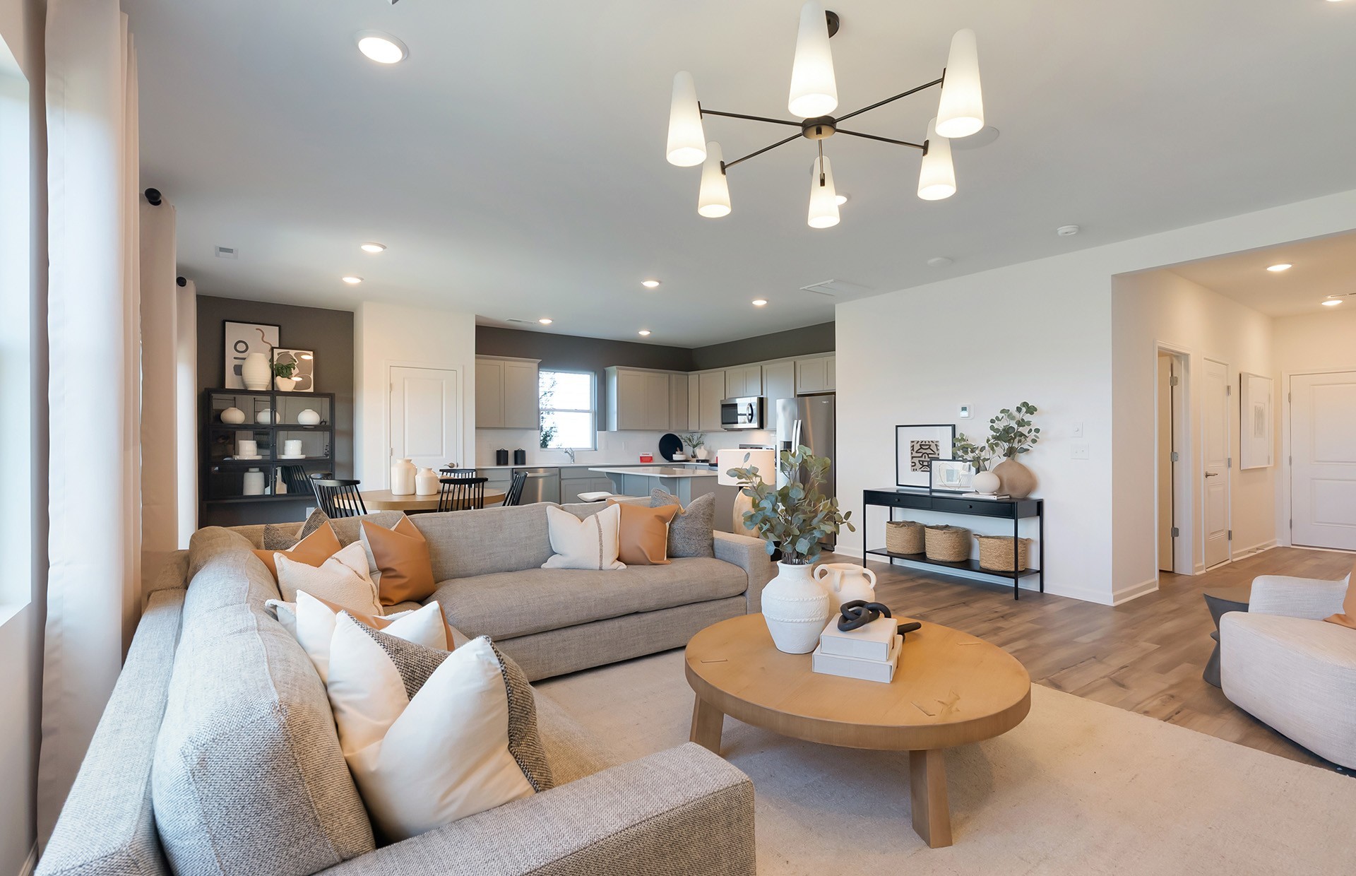 3286 Barrel Oak Pass Property Photo 7