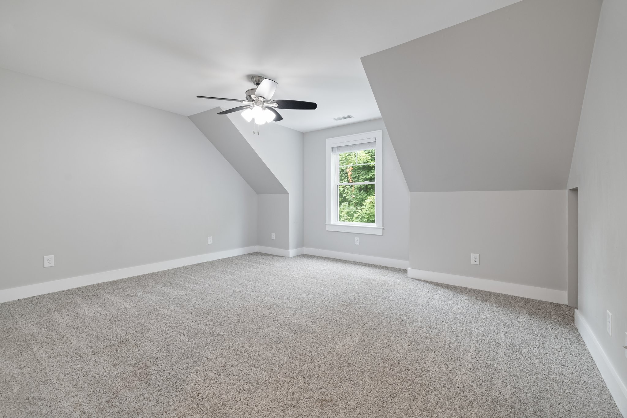 302 Bel Aire Dr Property Photo 55