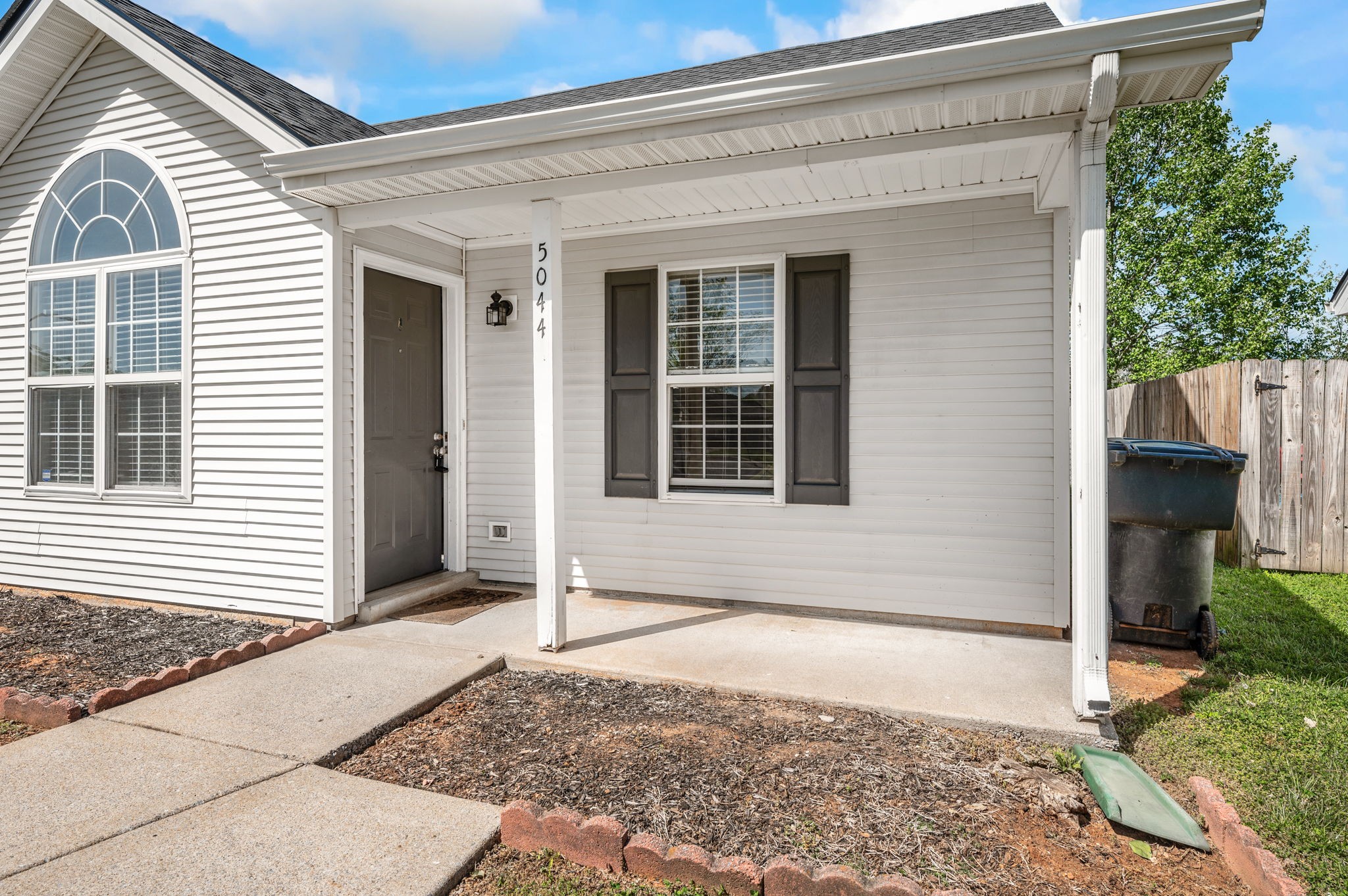 5044 Boyd Dr Property Photo 5