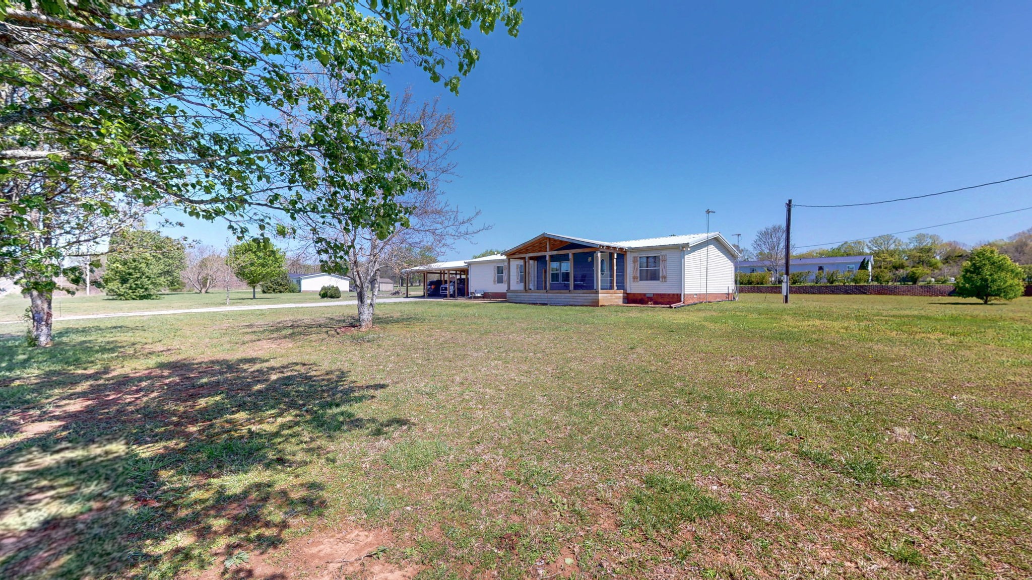 1566 Old Nashville Dirt Rd Property Photo 2
