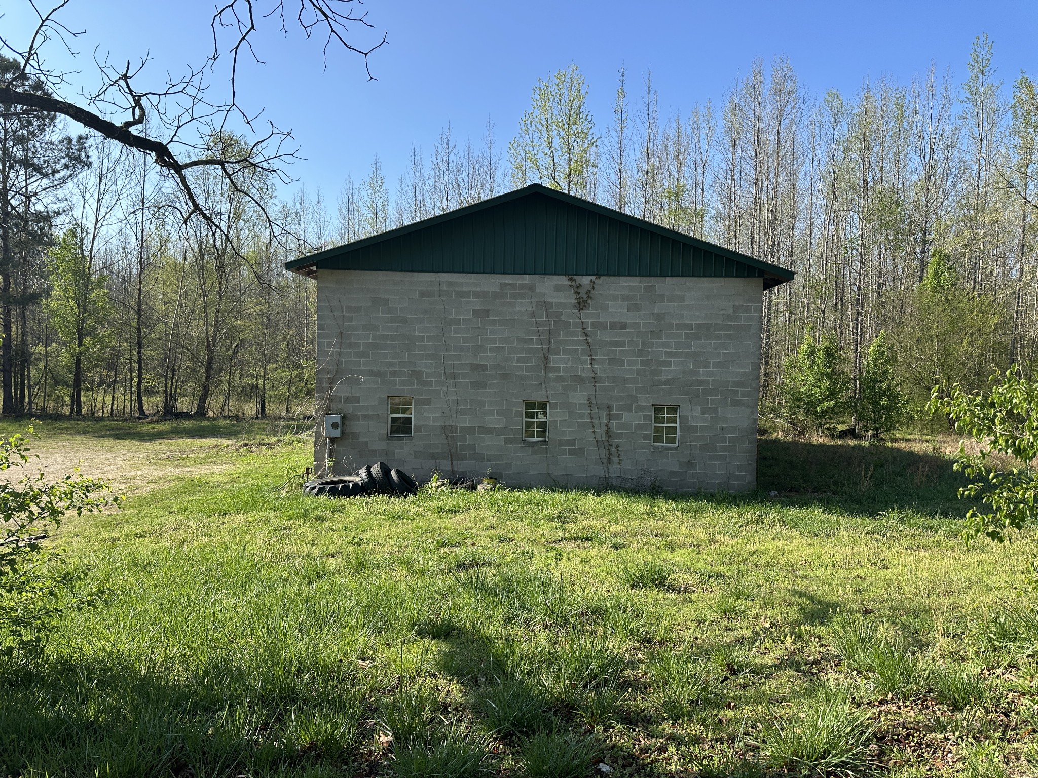 9840 Highway 641, S Property Photo 7