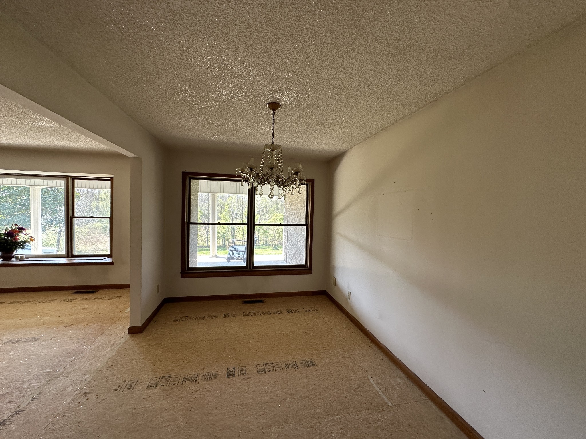 9840 Highway 641, S Property Photo 28